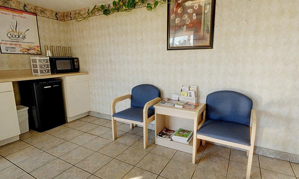 Americas Best Value Inn And Suites Carbondale Eksteriør billede